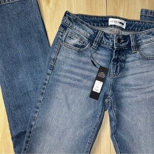 Sicily stacked straight leg jeans / medium wash 
Size 3
